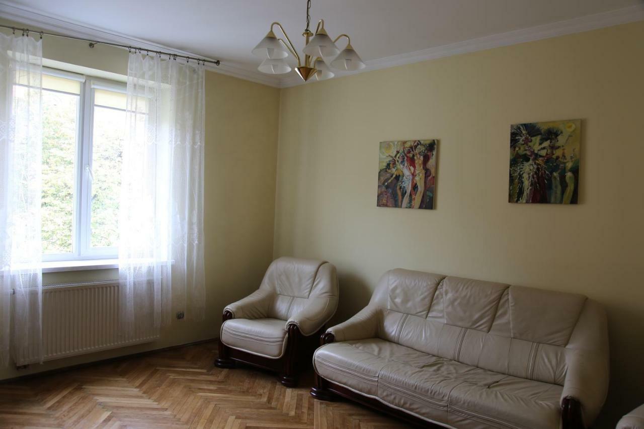 Galllery Lvov Exteriér fotografie
